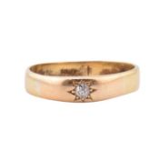 18CT GOLD & DIAMOND BAND RING