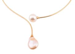 18CT GOLD & SOUTH SEA PEARL COLLAR NECKLACE