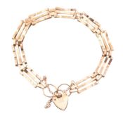 HALLMARKED 9CT GOLD GATE LINKED BRACELET
