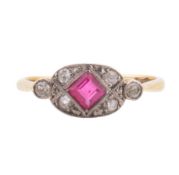 ART DECO 18CT GOLD SYNTHETIC RUBY RING