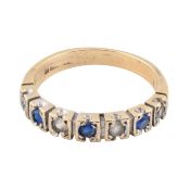 HALLMARKED 9CT GOLD BLUE & WHITE SEVEN STONE RING