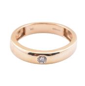 HALLMARKED 9CT GOLD & WHITE STONE BAND RING