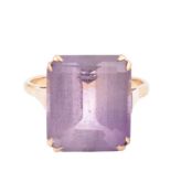 9CT GOLD AMETHYST RING