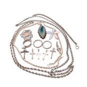A COLLECTION OF SILVER & WHITE METAL JEWELLERY