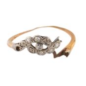 18CT GOLD & DIAMOND CROSS OVER RING (AF)