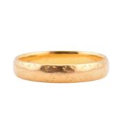 HALLMARKED 22CT GOLD BAND RING