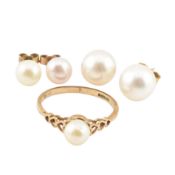 9CT GOLD & PEARL RING & PEARL STUD EARRINGS