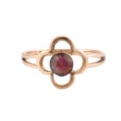EDWARDIAN 9CT GOLD & GARNET FLOWER RING