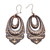 PAIR OF 19TH CENTURY PIQUE TORTOISESHELL PENDANT EARRINGS