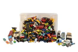DIECAST - COLLECTION OF ASSORTED VINTAGE DIECAST MODELS