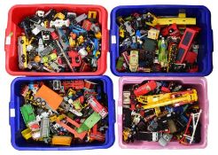 DIECAST - LARGE COLLECTION OF ASSORTED DIECAST MODELS