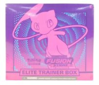 POKEMON - SWORD & SHIELD FUSION STRIKE ELITE TRAINER BOX