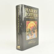 ROWLING, J. K. 2007 HARRY POTTER AND THE DEATHLY HALLOWS FIRST DELUXE ED IN SHRINKWRAP