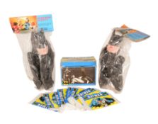 BATMAN - VINTAGE 1980S PUNCHING PUPPETS & STICKER PACKS