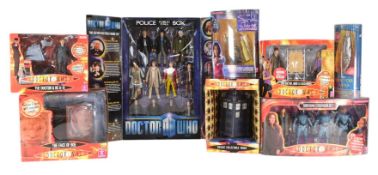 DOCTOR WHO - CHARACTER OPTIONS - COLLECTION OF ACTION FIGURES