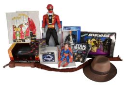 TV AND ENTERTAINMENT MEMORABILIA - INC STAR WARS, A TEAM & INDIANA JONES
