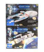 STAR TREK - U.S.S ENTERPRISE & PHOENIX WARP DRIVE SHIP