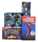 MARVEL & DC - COLLECTION OF FIGURES INC BATMAN