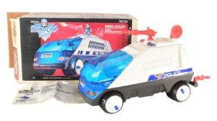 ROBOCOP ULTRA POLICE - VINTAGE KENNER ROBO-JAILER PLAYSET