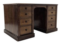 VICTORIAN 19TH CENTURY OAK & LEATHER PARTNERS' PEDESTAL DESK