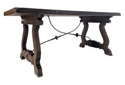 20TH CENTURY SPANISH BAROQUE STYLE DINING TABLE