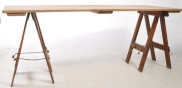 VINTAGE 20TH CENTURY RUSTIC OAK TRESTLE TABLE