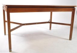 G-PLAN - LATE 20TH CENTURY TEAK VENEER DINING TABLE