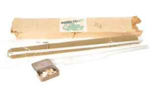 1950S VINTAGE BALYNA DISCBAT CRICKET GAME BOXED SET
