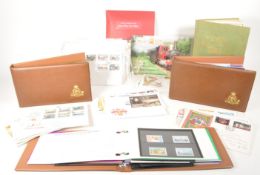 COLLECTION OF VINTAGE 20TH CENTURY ISLE OF MAN STAMPS