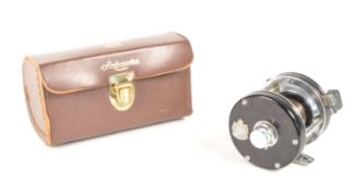 AMBASSADEUR 5000C - LATE 20TH CENTURY FISHING REEL WITH CASE