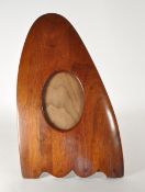 EARLY 20TH CENTURY ART DECO MAHOGANY EASEL PICTURE FRAME