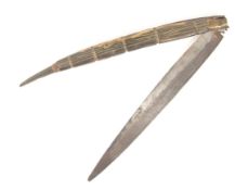 LARGE 19TH CENTURY SPANISH NAVAJA FOLDING KNIFE WITH HORN HANDLE