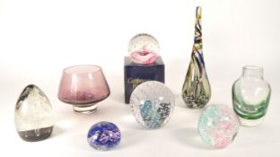 COLLECTION OF LATE 20TH CENTURY GLASS PAPERWEIGHTS AND VASES