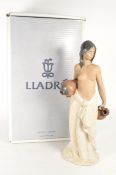 LLADRO - NAO - 1994 PORCELAIN WATER GIRL FIGURE 2323