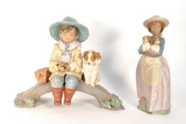 LLADRO - NAO - TWO LATE 20TH CENTURY PORCELAIN FIGURES