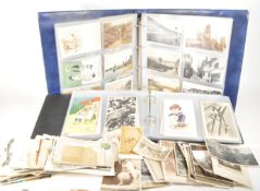 COLLECTION OF 20TH CENTURY ASSORTED POSTCARDS AND PHOTOGRAPHS