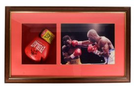 BOXING - NIGEL BENN VS CHRIS EUBANK SIGNED BOXING GLOVE DISPLAY