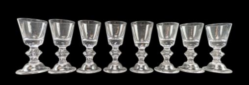 HADELAND - REX - MATCHING SET OF EIGHT CRYSTAL WINE GLASSES