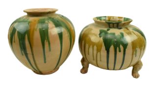 SANCAI GLAZED POTTERY TRIPOD CENSER & A JAR 三彩三足香炉和三彩罐
