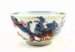 QING DYNASTY CANTON FAMILLE ROSE TEACUP 清 广彩人物山水茶杯