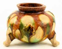 SANCAI GLAZED POTTERY TRIPOD CENSER 三彩贴花三足炉