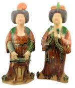 TWO LARGE SANCAI GLAZED LADY MUSICIANS 三彩 大女乐佣两尊