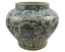 LARGE YUAN STYLE BLUE AND WHITE 'PEONY' JAR 青花牡丹画