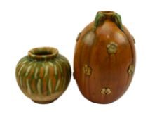 TWO SANCAI POTTERY ITEMS INCLUDING A JAR & URN