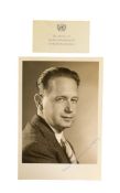UNITED NATIONS - DAG HAMMARSKJOLD (D.1961) - AUTOGRAPHED PHOTOGRAPH