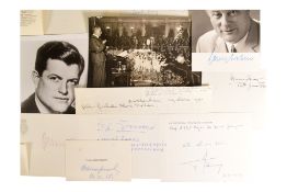 POLITICIANS / DIGNITARIES - LARGE COLLECTION OF VINTAGE AUTOGRAPHS
