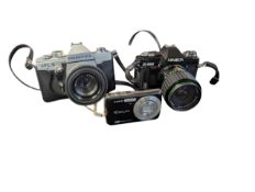 COLLECTION OF VINTAGE CAMERAS