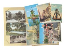 COLLECTION OF 20TH CENTURY VINTAGE POSTCARDS