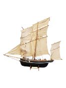 20TH CENTURY VINTAGE FRENCH SAILING BOAT