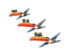THREE 20TH CENTURY CERAMIC GUINNESS FLYING TOUCANS